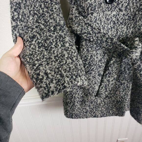 Women's Calvin Klein Grey Fuzzy Wool Blend Hooded Double Breasted Short Coat 02 - Picture 12 of 14